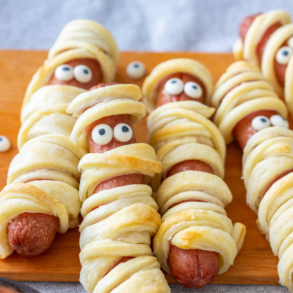 Würstchen-Mumien: Einfacher Halloween-Snack