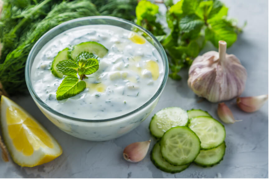 Yoğurtlu Sarımsaklı Dip
